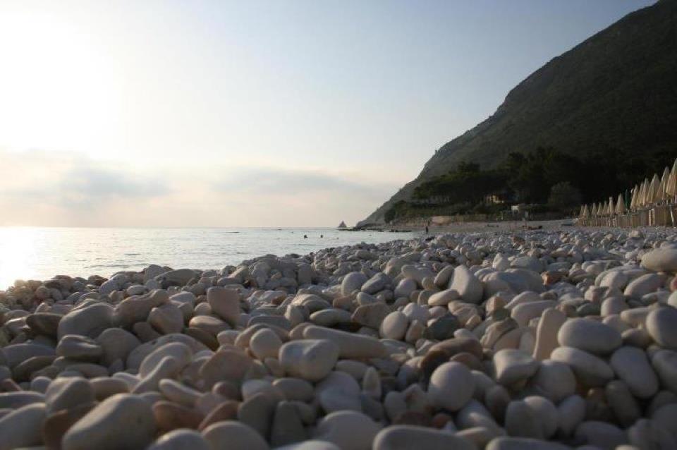 Camping Village Riviera Нумана Екстериор снимка