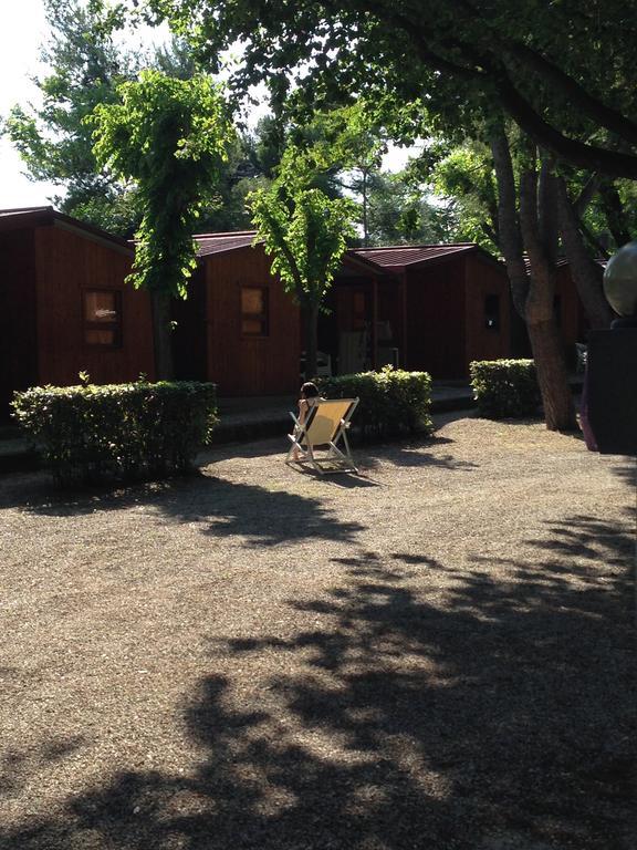 Camping Village Riviera Нумана Екстериор снимка