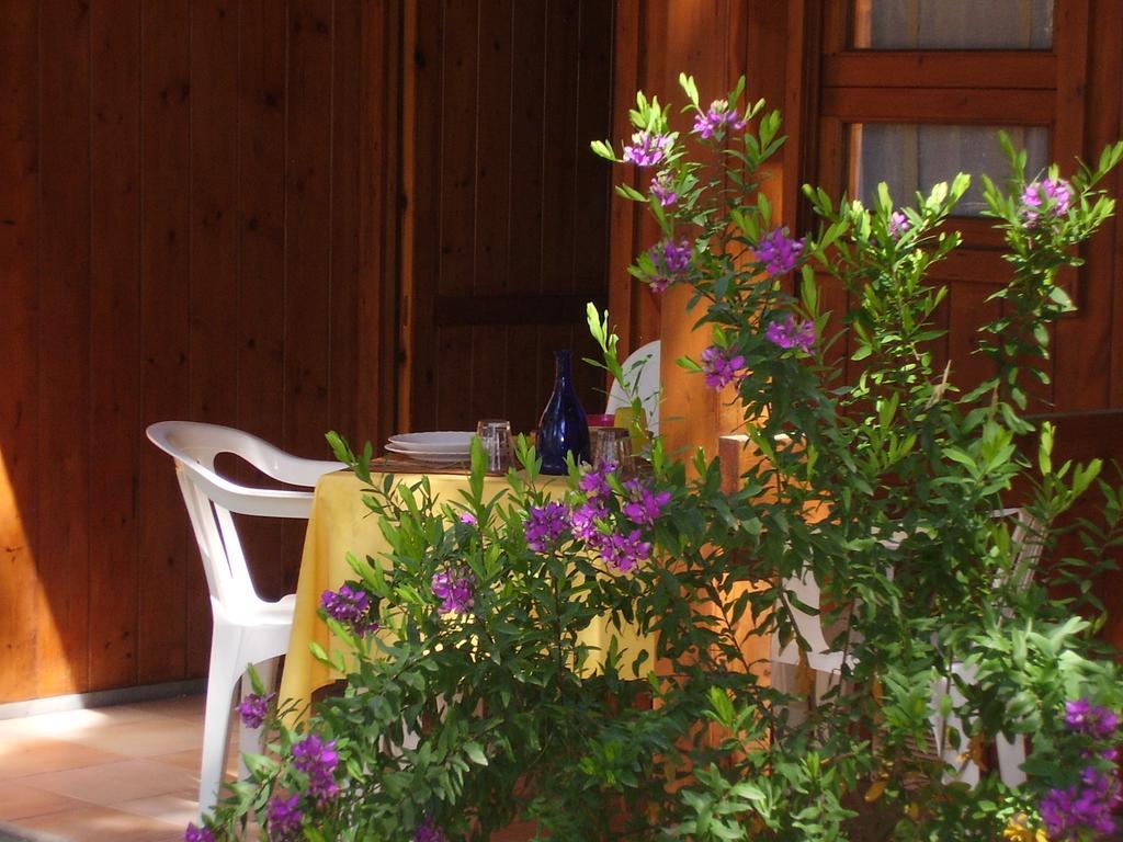 Camping Village Riviera Нумана Екстериор снимка